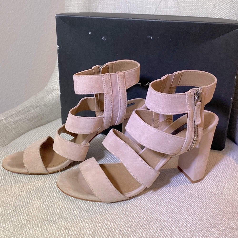Tahari Heels